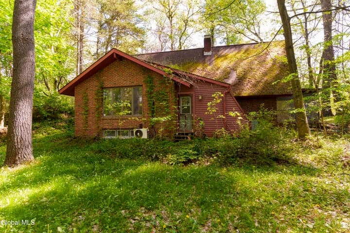 681 High Rock Road, New Baltimore, NY, photo 3