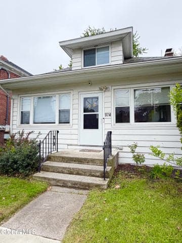 974 Washington Avenue, Albany, NY, photo 1