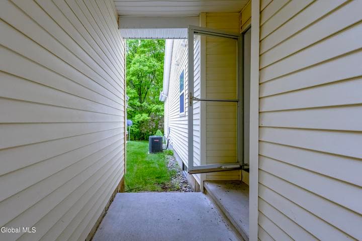 22 Brook Street, East Greenbush, NY, photo 5