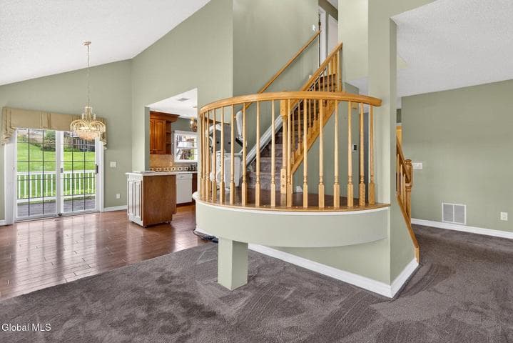 11 Beach Court, Saratoga Springs, NY, photo 4