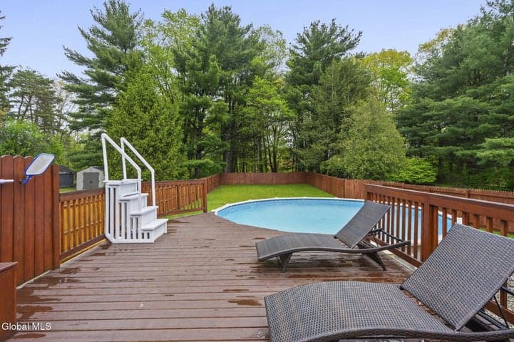 1820 Helderberg Avenue, Rotterdam, NY, photo 4