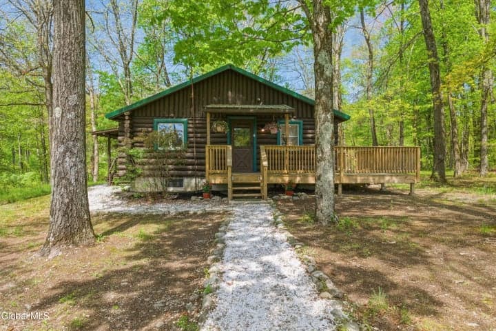 896 County Route 13, Chatham, NY