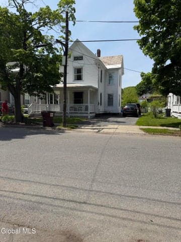 52 Walnut Street, Glens Falls, NY, photo 3