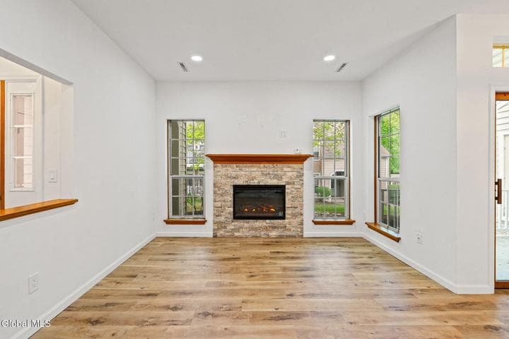 413 Hampton Place Boulevard, North Greenbush, NY, photo 5