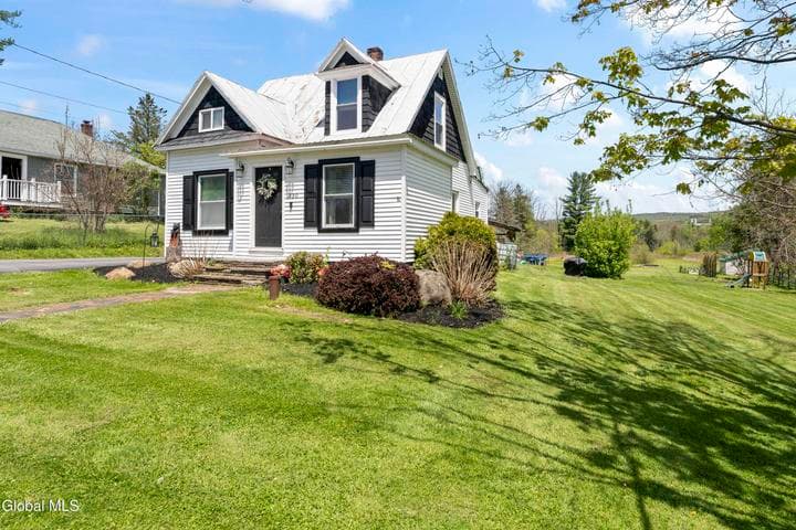 130 Charleston Street, Esperance, NY, photo 4