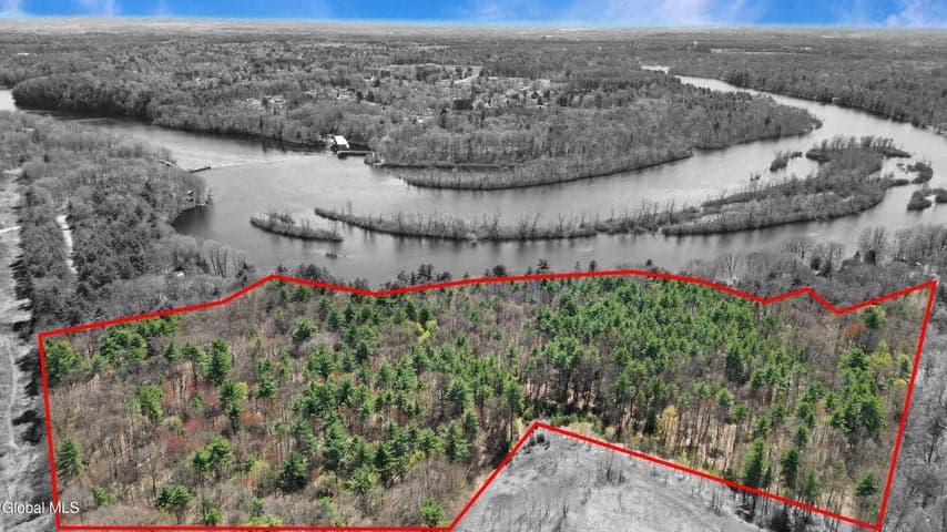 36 Island View Drive, Queensbury, NY, photo 3