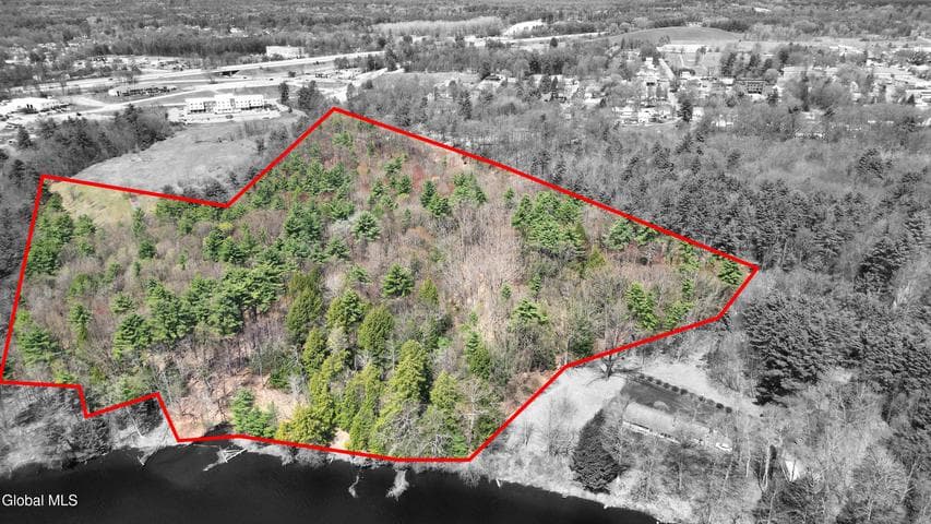 36 Island View Drive, Queensbury, NY, photo 5