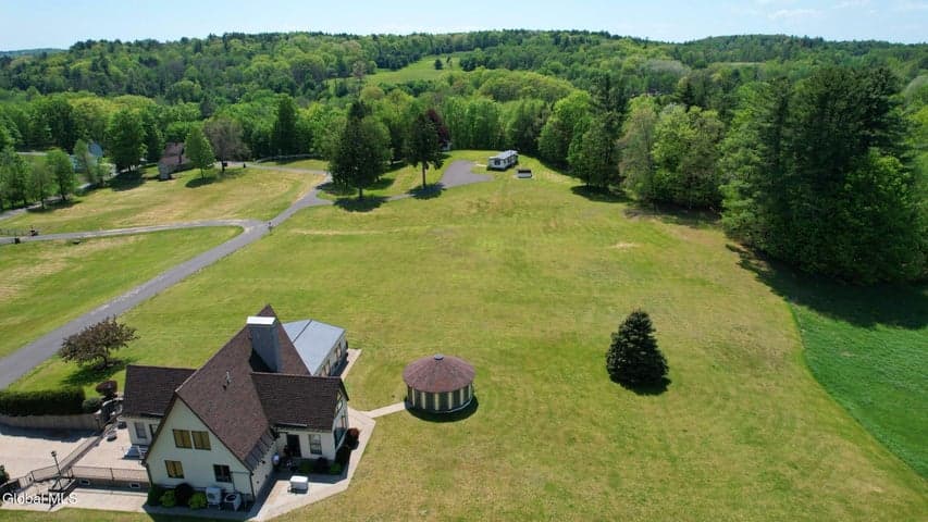 19 Polk Way, Poestenkill, NY, photo 5
