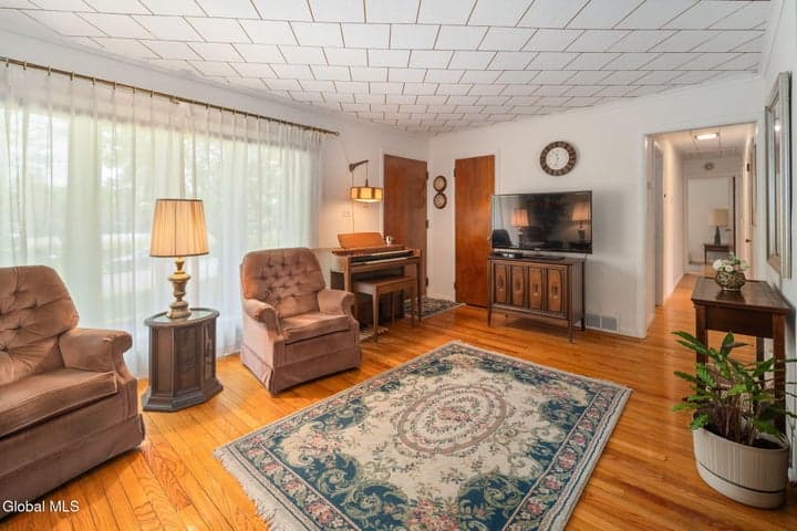 100 Genesee Street, Johnstown, NY, photo 5