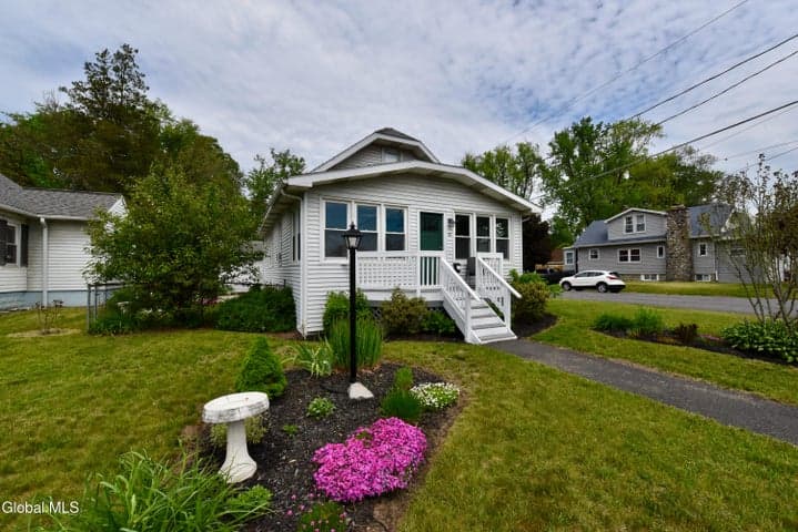 41 Van Buren Avenue, Colonie, NY, photo 4