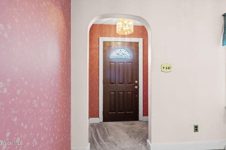 905 Vischer Avenue, Rotterdam, NY, photo 3