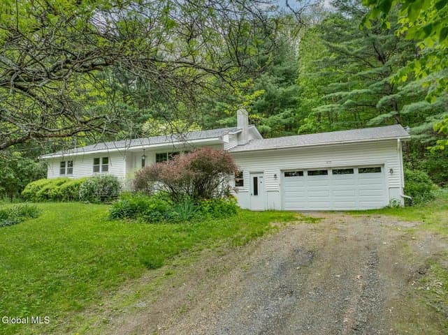 470 Hoag Road, Easton, NY, photo 1