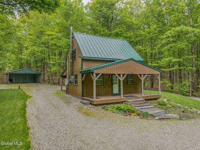 56 Koster Way, Hebron, NY, photo 1