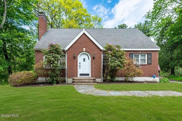 1509 Sunset Road, Schodack, NY, photo 1
