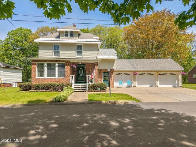 307 W Madison Ave Ext, Johnstown, NY, photo 1