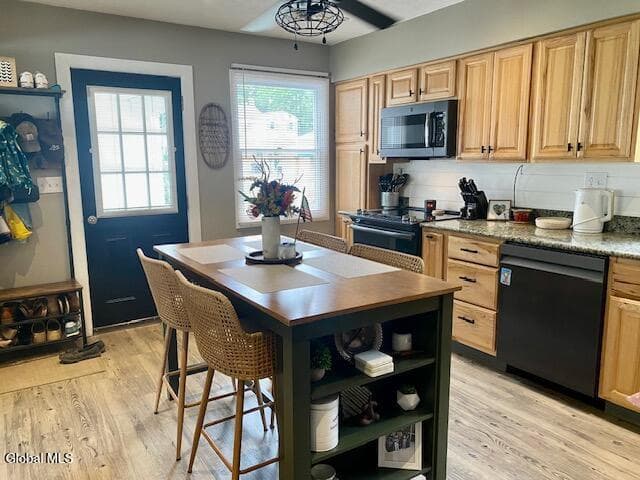 4 Geers Hollow Lane, Hoosick Falls, NY, photo 4