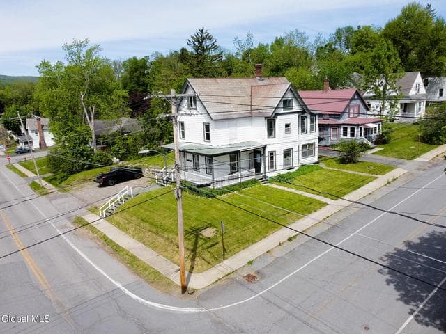 3 Park Avenue, Ticonderoga, NY, photo 2