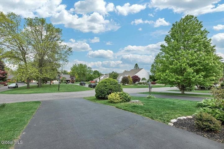6 Quincy Road, Glenmont, NY, photo 4