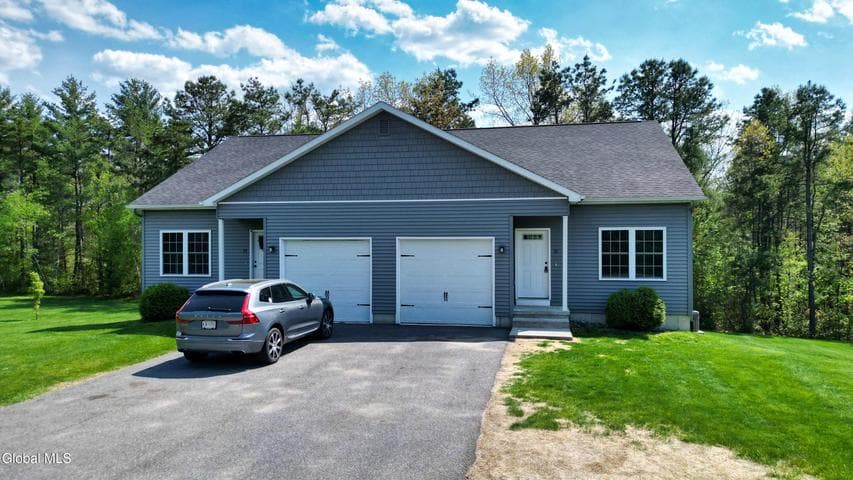 41 Smoke Ridge Road, Queensbury, NY, photo 2