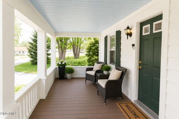 7 Maryland Avenue, Colonie, NY, photo 3