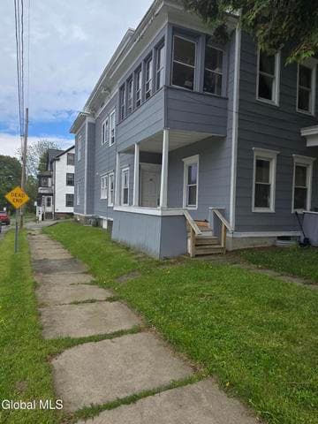 110 Broad Street, Gloversville, NY, photo 2