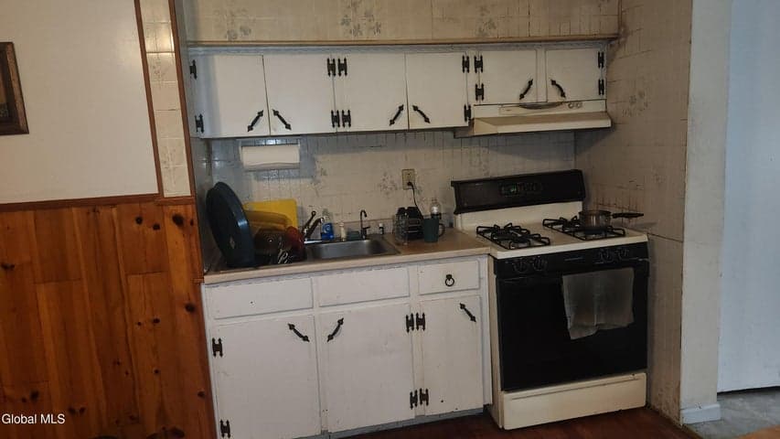 308 Delaware Avenue, Albany, NY, photo 3