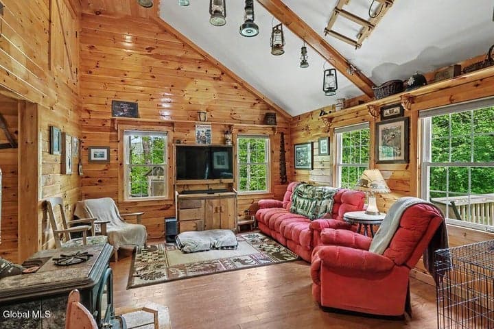 34 Lakeview Terrace, Hadley, NY, photo 3