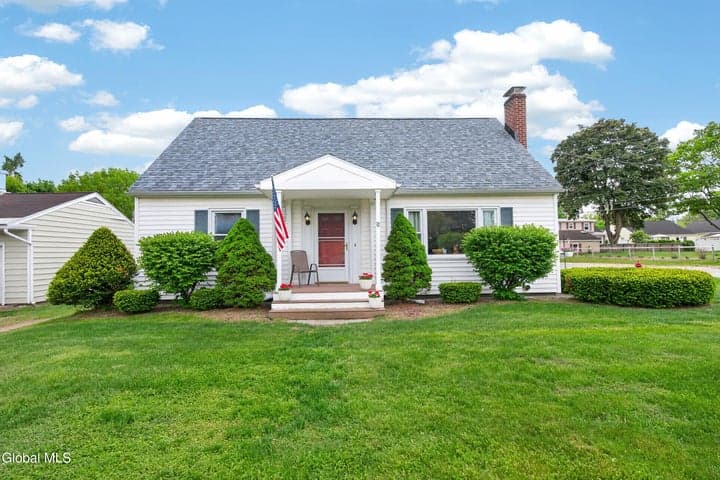12 Charles Street, South Glens Falls, NY, photo 1