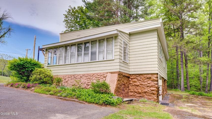 591 County Highway 146, Gloversville, NY, photo 4