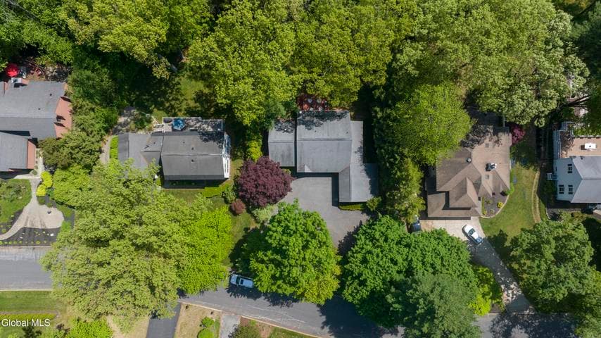 10 Longwood Drive, Saratoga Springs, NY, photo 4