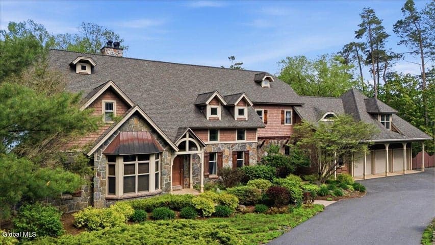 7938 Lakeshore Drive, Hague, NY