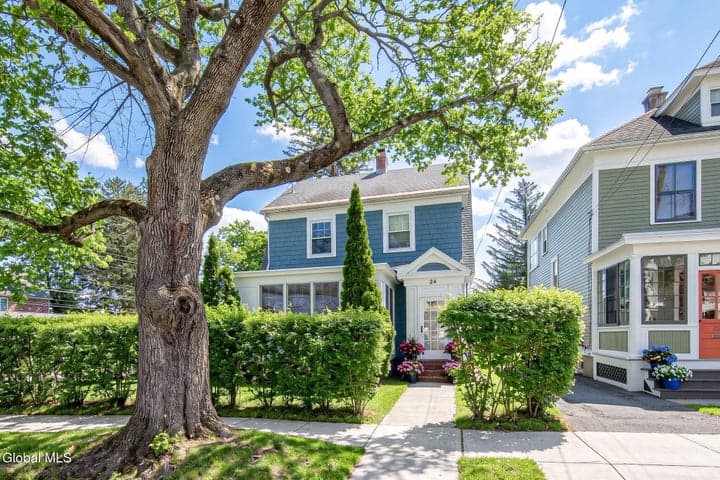 24 W Erie Street, Albany, NY, photo 2