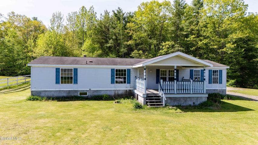 327-333 State Route 29A, Mayfield, NY, photo 5