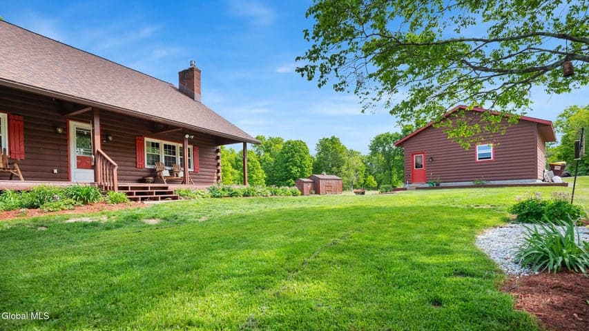 538 Pleasant Valley Road, Argyle, NY, photo 4