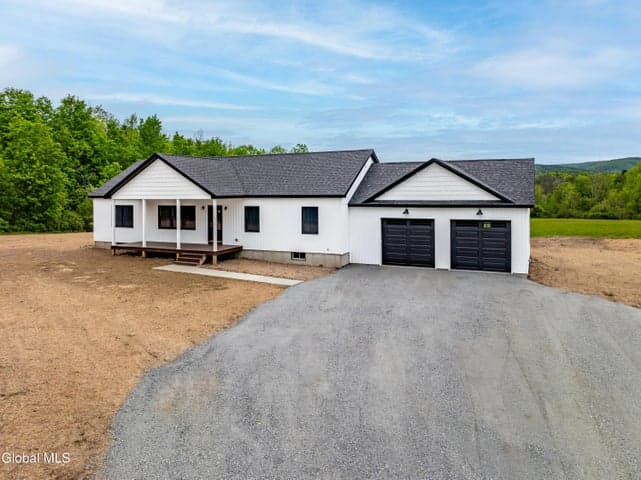 49 Hall Road, Pittstown, NY, photo 2
