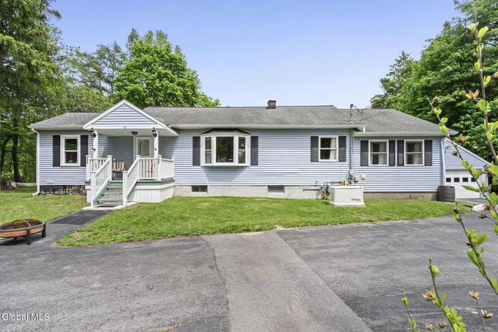 42 Midline Road, Ballston, NY, photo 1