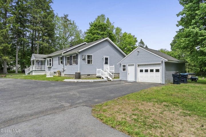42 Midline Road, Ballston, NY, photo 2
