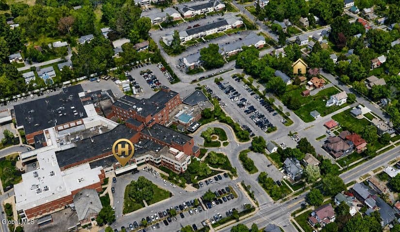 8 Medical Arts Lane, Saratoga Springs, NY, photo 2