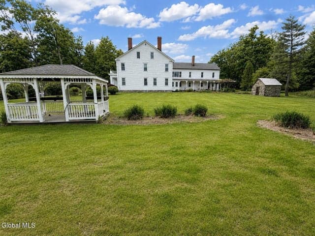 42 Schumann Road, Averill Park, NY, photo 4