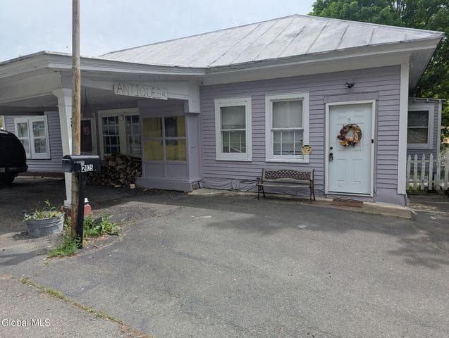 2025 Us Highway 20, Nassau, NY, photo 2