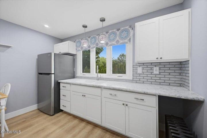111 Platt Street, Glens Falls, NY, photo 3