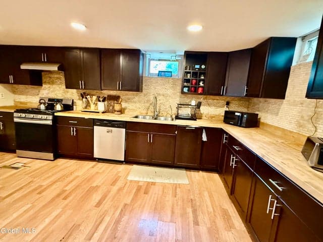 1631 S Old Post Road, Schodack, NY, photo 2