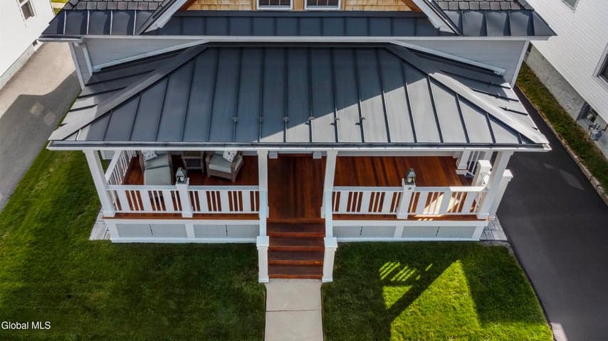 27 Almond Street, Gloversville, NY, photo 4