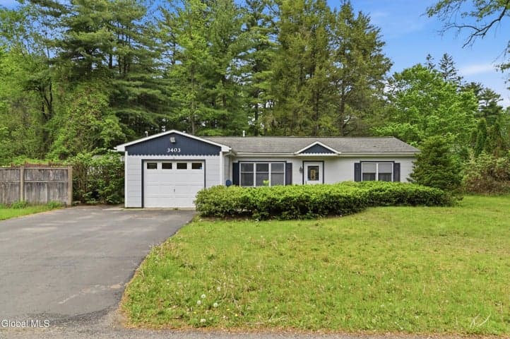 3403 Gari Lane, Guilderland, NY, photo 1