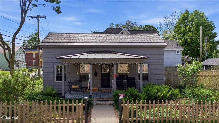9 Cherry Street, Hudson Falls, NY, photo 2