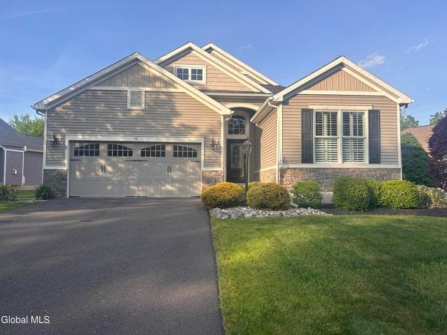 54 Sutherland Drive, Watervliet, NY, photo 1