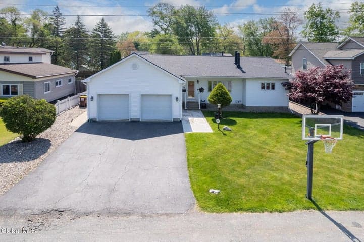 14 Lee Avenue, Schenectady, NY, photo 3