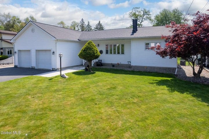 14 Lee Avenue, Schenectady, NY, photo 1