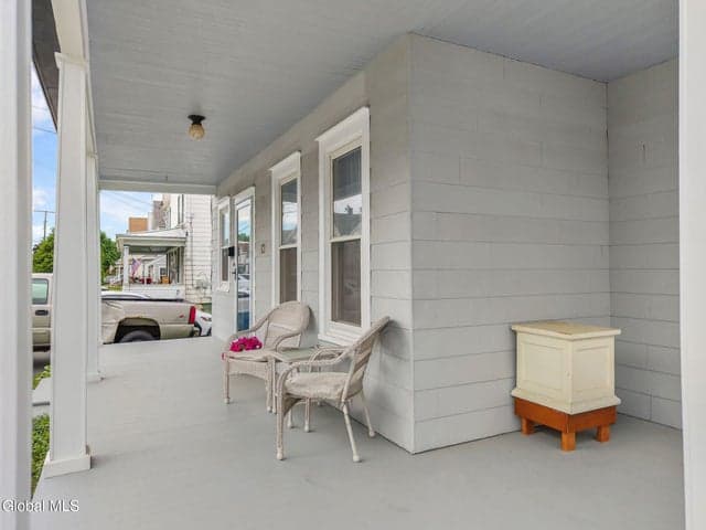 12 Central Avenue, Ravena, NY, photo 3