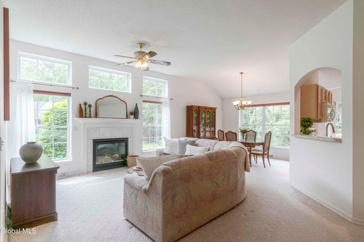 2 Sheridan Court, Clifton Park, NY, photo 3